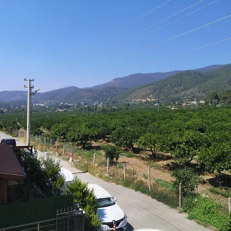 Villa Doktordan Izmir Gumuldur Ozderede Deniz Ve Orman Manzarali
