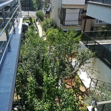Doktordan Izmir Gumuldur Ozderede Deniz Ve Orman Manzarali * Ortaköy